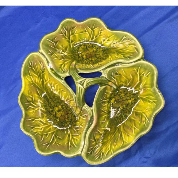 Cal Orig 895 Ceramic Divided Leaf Serving Dish Made in USA - Picture 1 of 7
